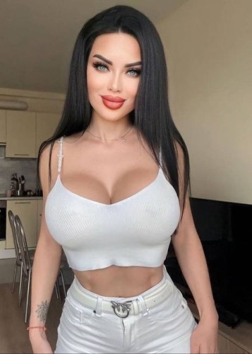Карина, Г. Струнино